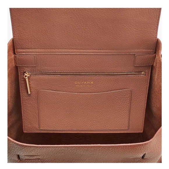 Cuyana Leather Backpack Brown/Caramel - Picture 9 of 16
